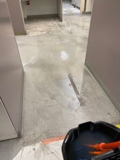 Before & After Floor Cleaning in Oakland, CA (1)